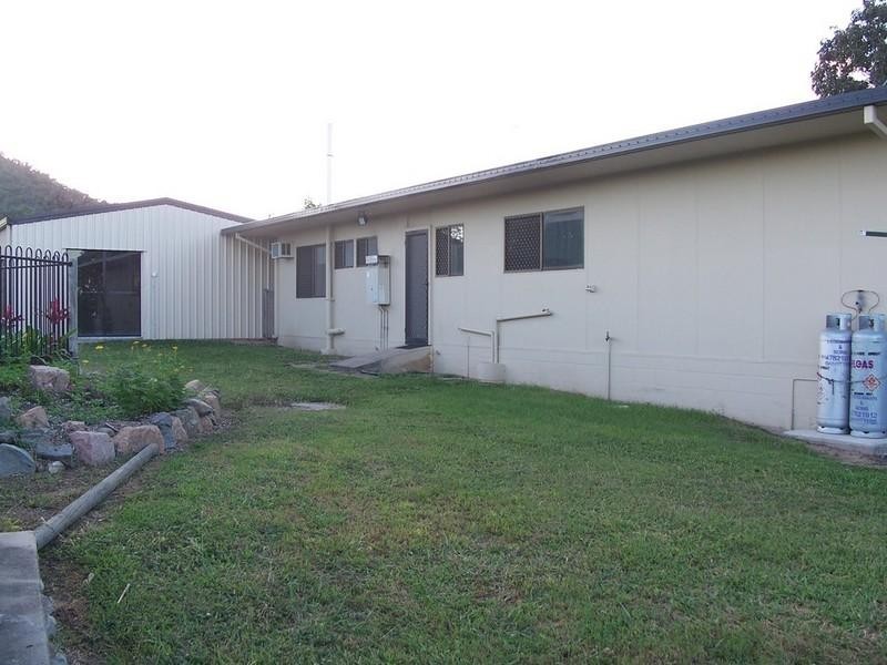 Mount Kelly QLD 4807