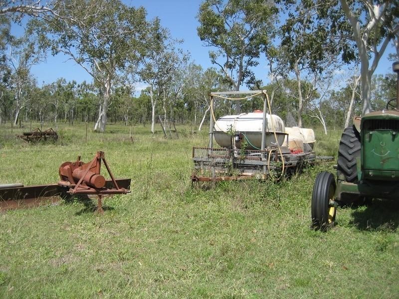Majors Creek QLD 4816