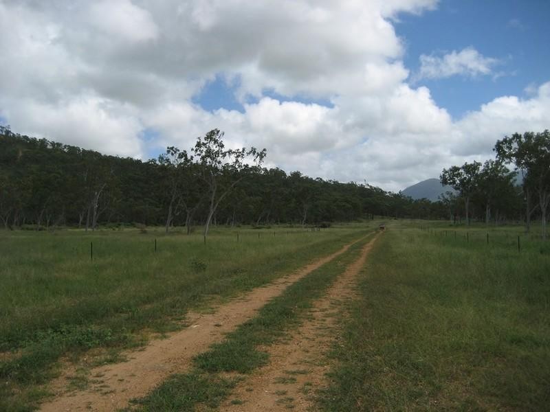 Majors Creek QLD 4816