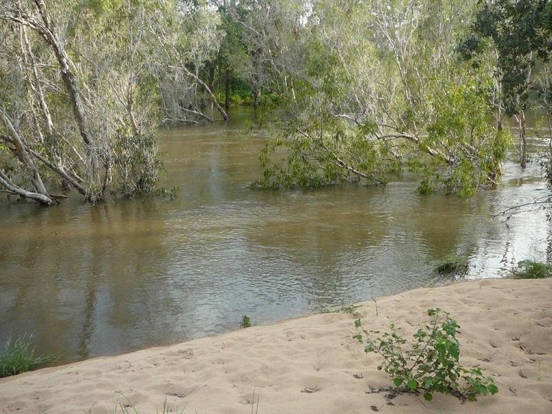 Majors Creek QLD 4816