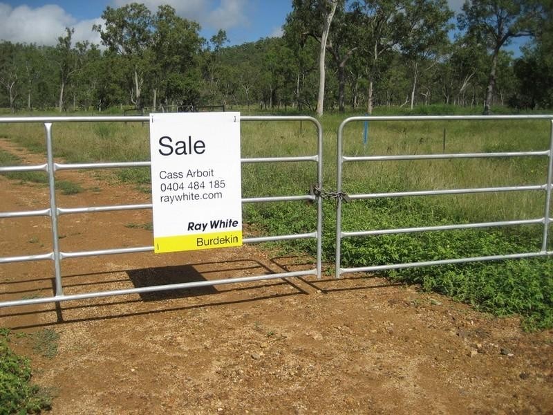 Majors Creek QLD 4816