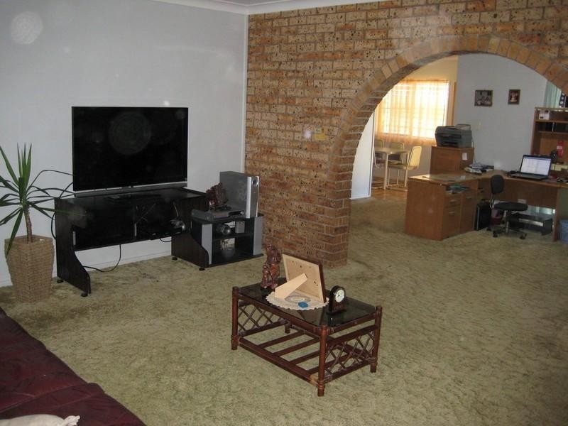 Fredericksfield QLD 4806