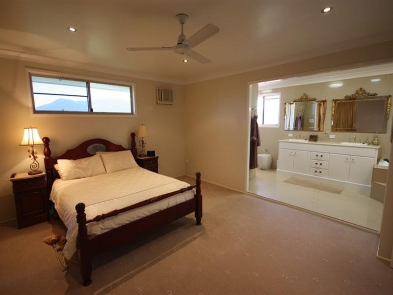 Majors Creek QLD 4816