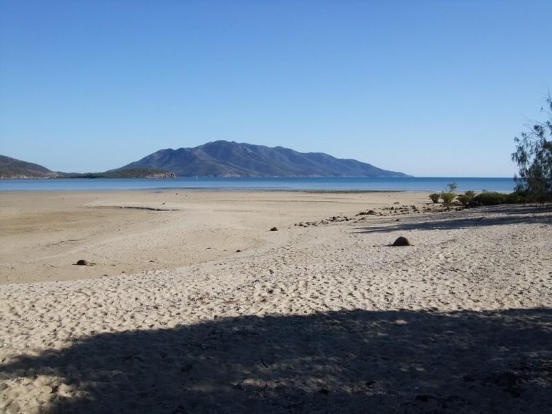Dingo Beach QLD 4800