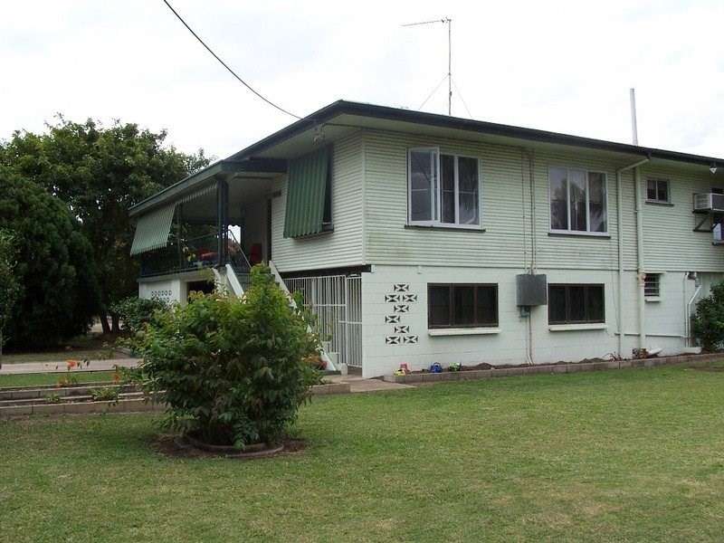 29 Seventh Avenue, Home Hill QLD 4806
