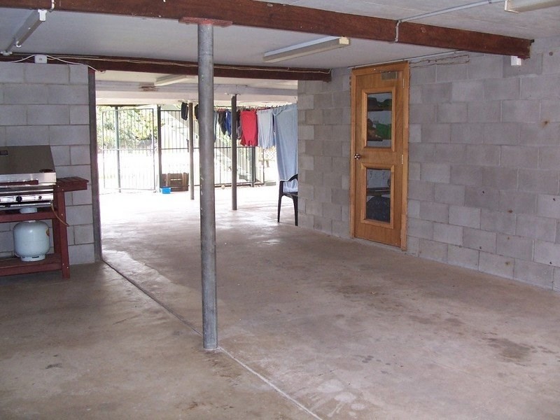 29 Seventh Avenue, Home Hill QLD 4806