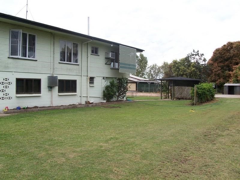 29 Seventh Avenue, Home Hill QLD 4806