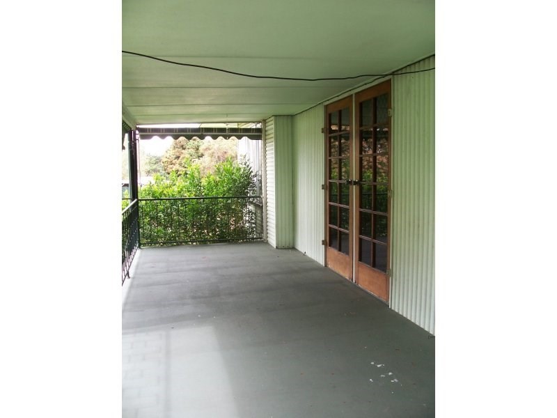 29 Seventh Avenue, Home Hill QLD 4806