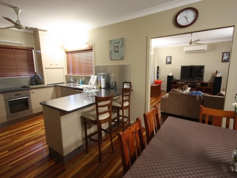 77 Ross Street, Ayr QLD 4807