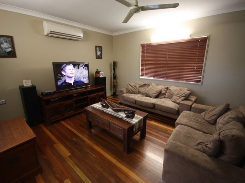 77 Ross Street, Ayr QLD 4807
