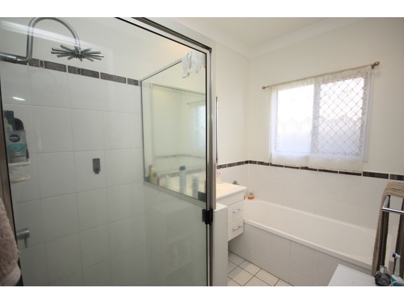 93 Beach Road, Ayr QLD 4807