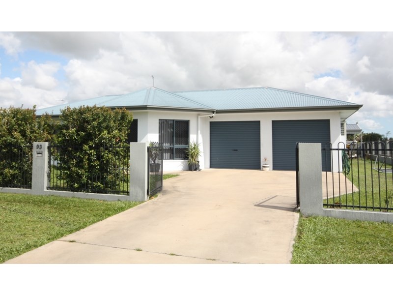 93 Beach Road, Ayr QLD 4807