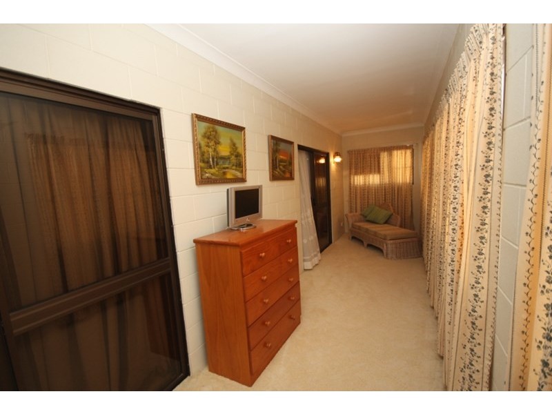 40 Beach Road, Ayr QLD 4807