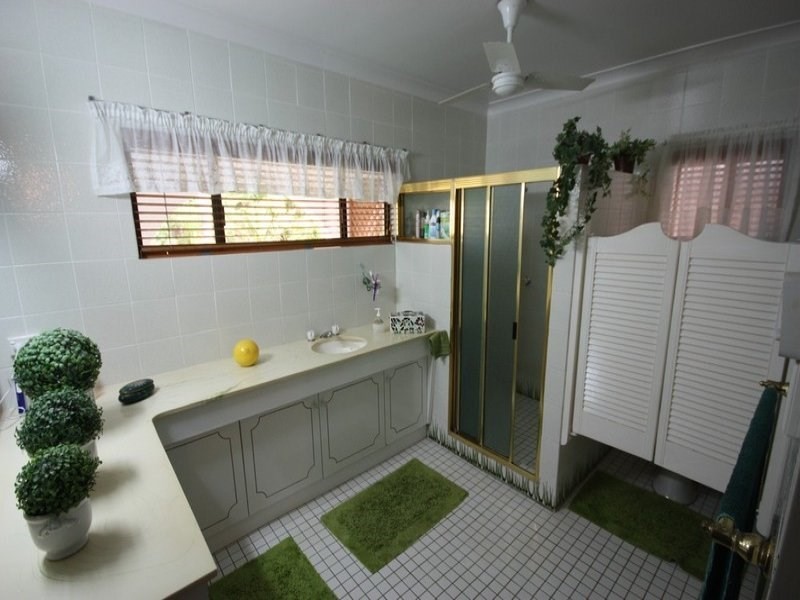 40 Beach Road, Ayr QLD 4807