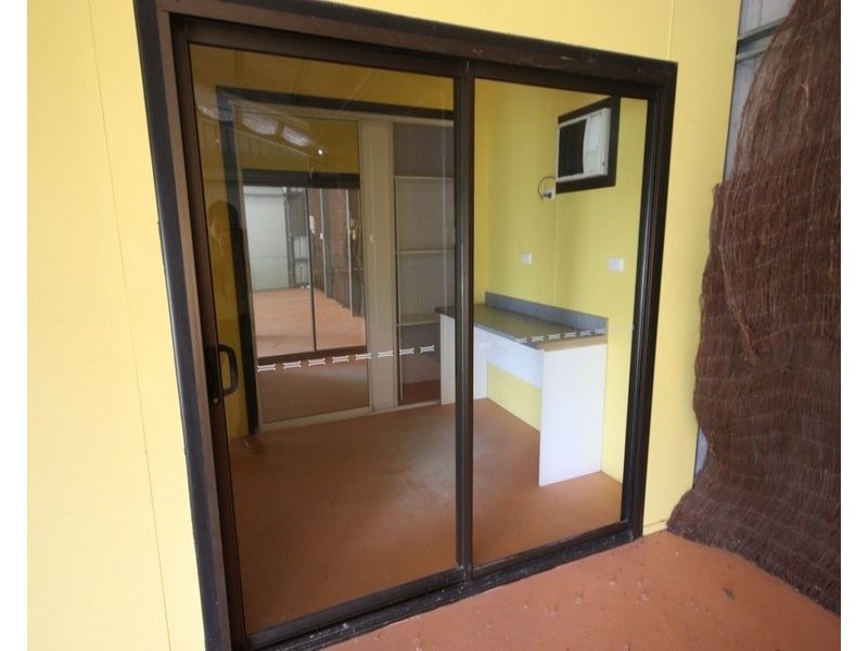 42 Gordon Street, Ayr QLD 4807