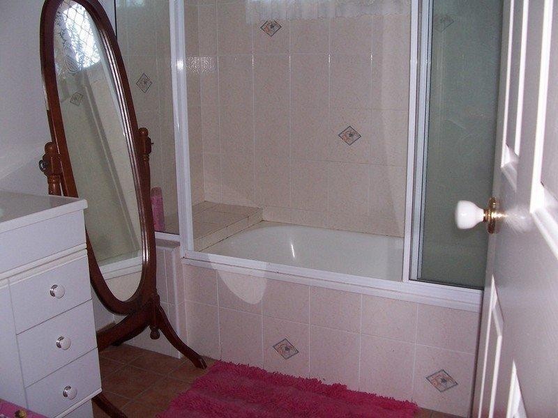 4 Harley Drive, Ayr QLD 4807