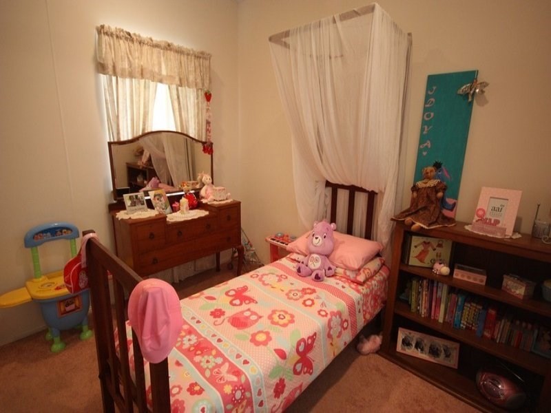 10 Darwin Street, Ayr QLD 4807