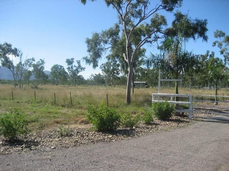 Majors Creek QLD 4816