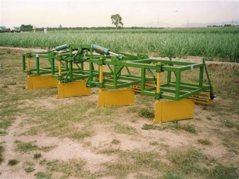 Giru QLD 4809