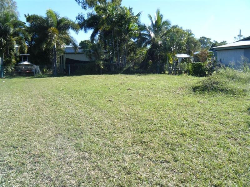 4 Fourteenth A Street, Home Hill QLD 4806