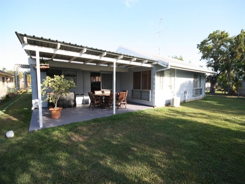 17 Searle Court, Ayr QLD 4807