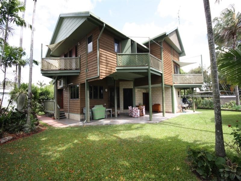 5 Third A Street, Home Hill QLD 4806