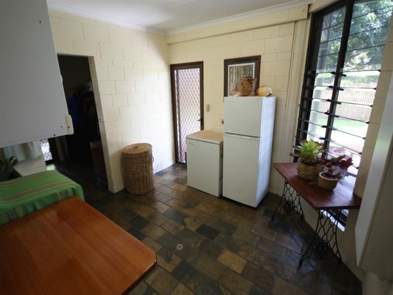 5 Third A Street, Home Hill QLD 4806