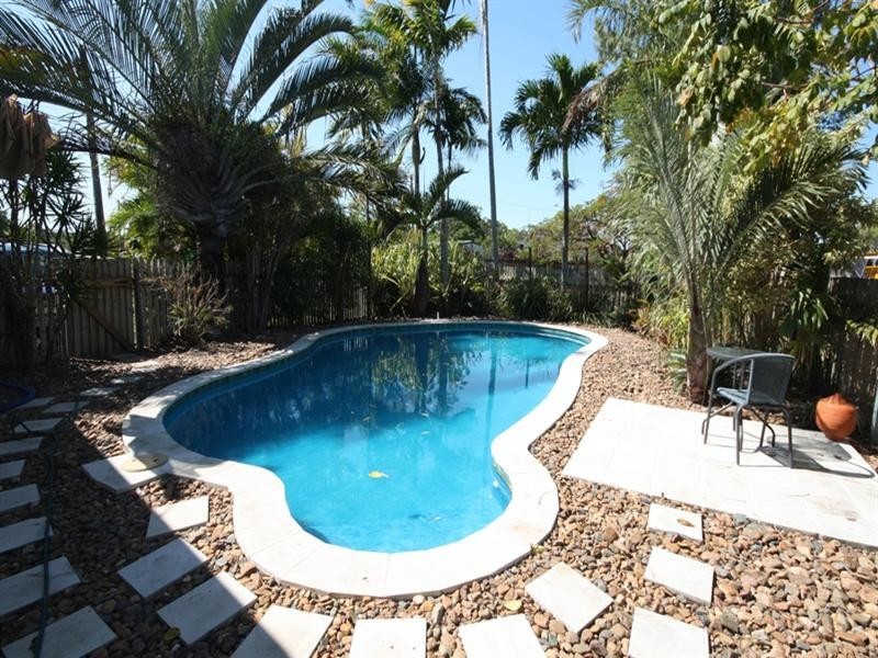 64 Cox Street, Ayr QLD 4807