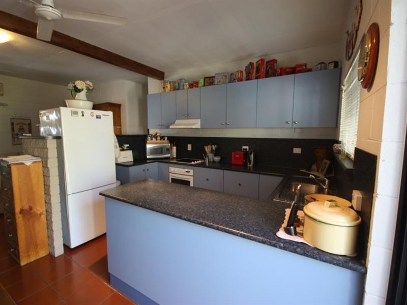 64 Cox Street, Ayr QLD 4807