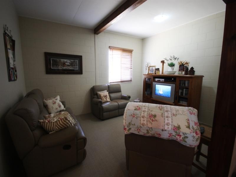 64 Cox Street, Ayr QLD 4807