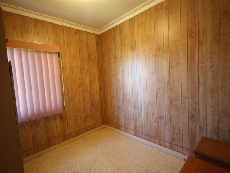 4 Burke Street, Brandon QLD 4808