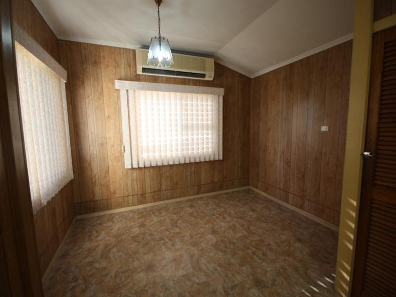 4 Burke Street, Brandon QLD 4808