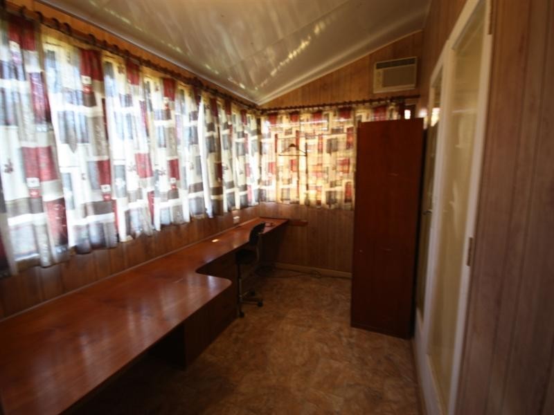 4 Burke Street, Brandon QLD 4808