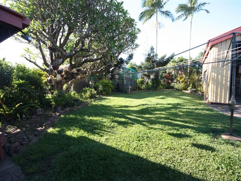 4 Burke Street, Brandon QLD 4808