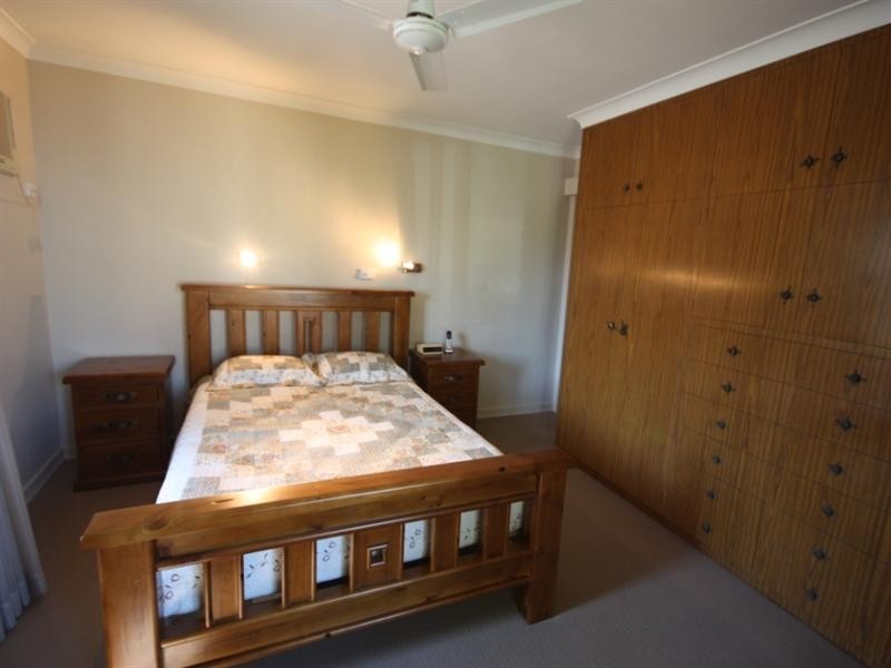 18 King Street, Ayr QLD 4807