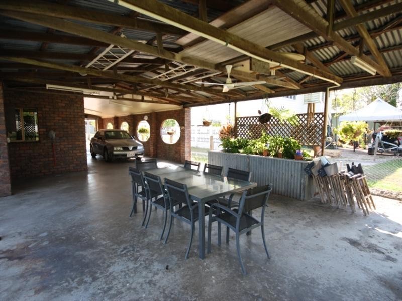 18 King Street, Ayr QLD 4807