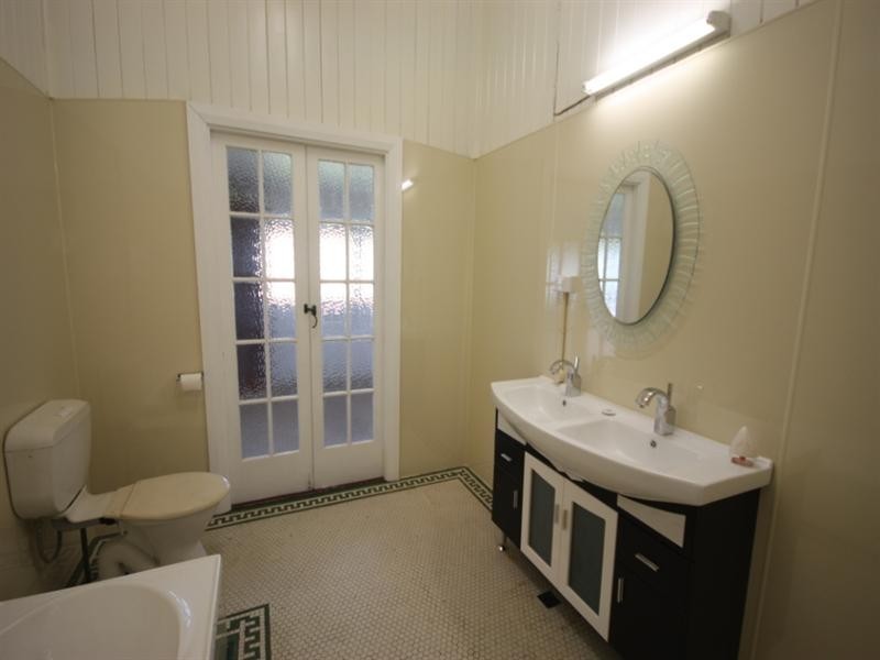 97-99 Burke Street, Ayr QLD 4807