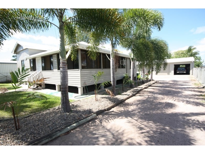 95 Mackenzie Street, Ayr QLD 4807