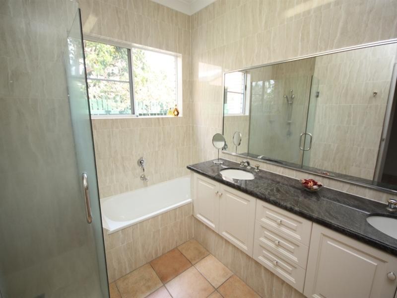 614 Old Clare Road, Ayr QLD 4807