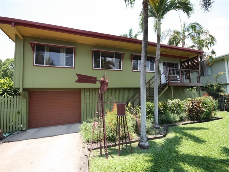 12A Third Avenue, Home Hill QLD 4806