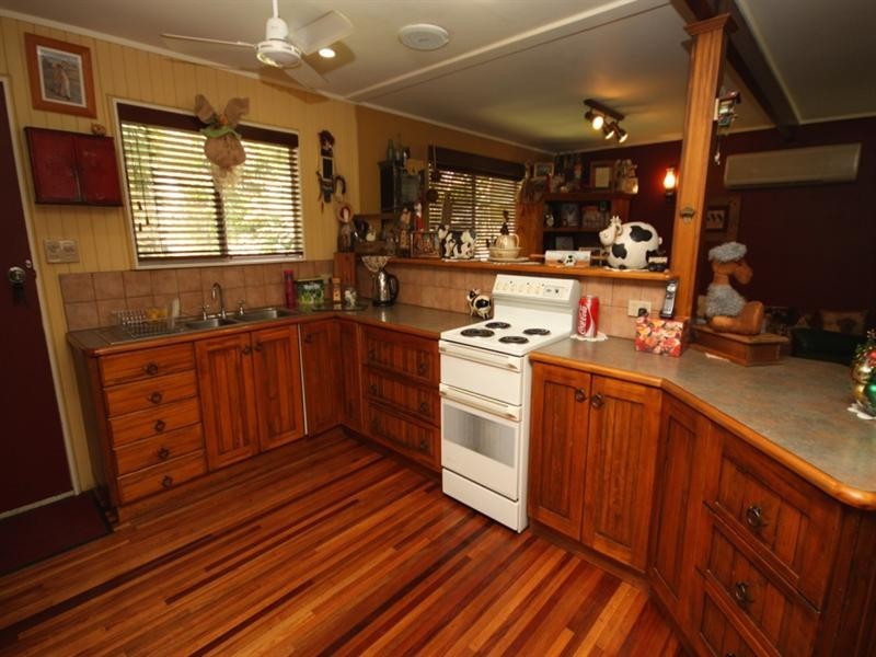 12A Third Avenue, Home Hill QLD 4806