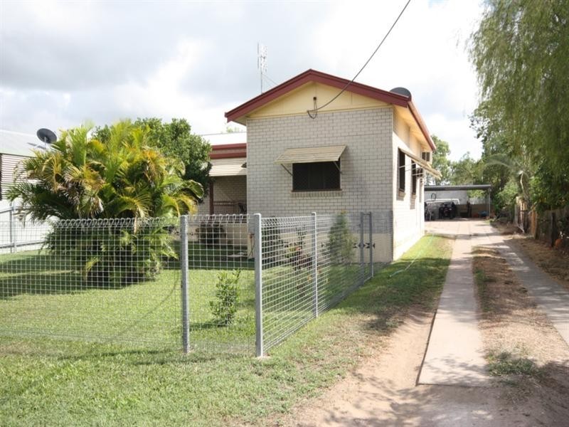 14 Richard Street, Ayr QLD 4807