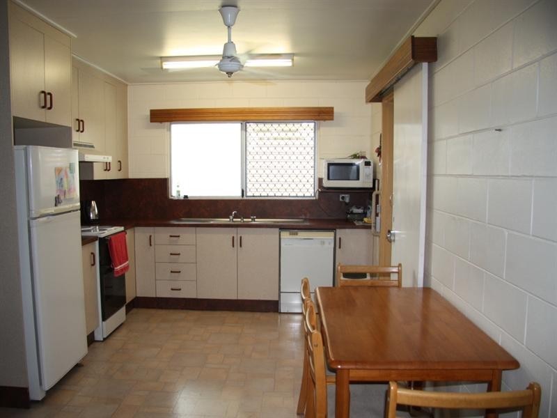 1/43 Wilmington Street, Ayr QLD 4807