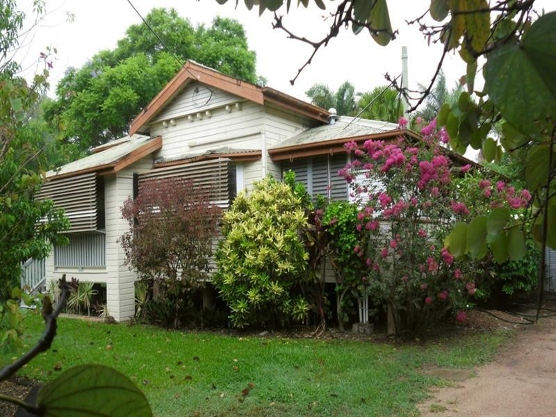 26 Townsville Road, Brandon QLD 4808