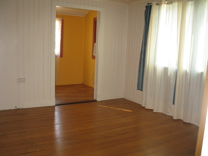 54 Seventeenth Street, Home Hill QLD 4806