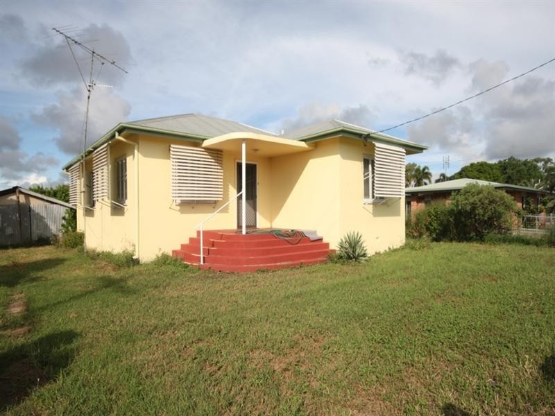 56-58 Chippendale Street, Ayr QLD 4807