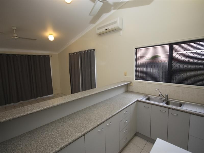 5/32 Wilmington Street, Ayr QLD 4807