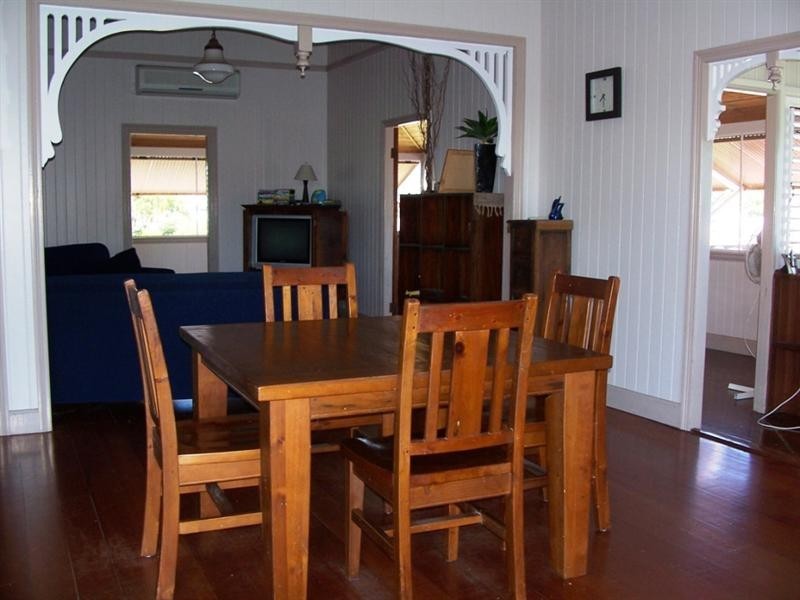 6 Fifth Street, Home Hill QLD 4806