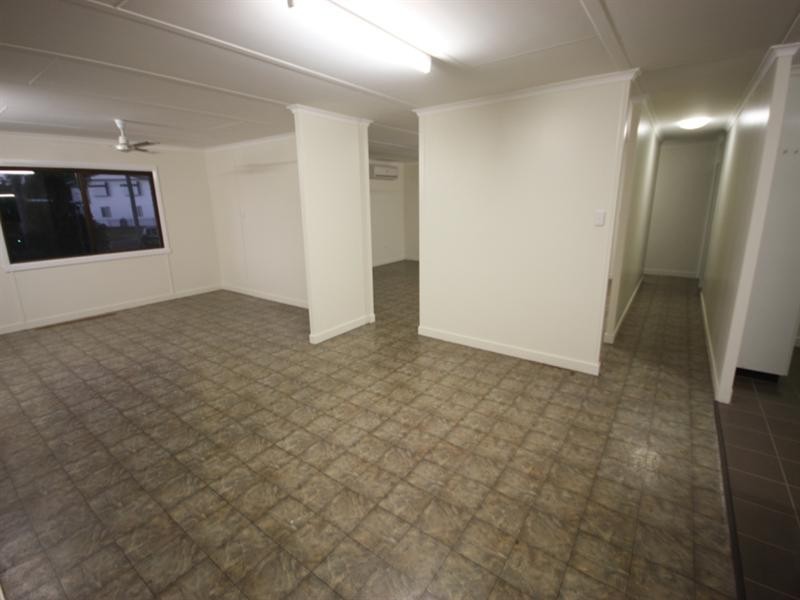 25 Fifteenth A Street, Home Hill QLD 4806