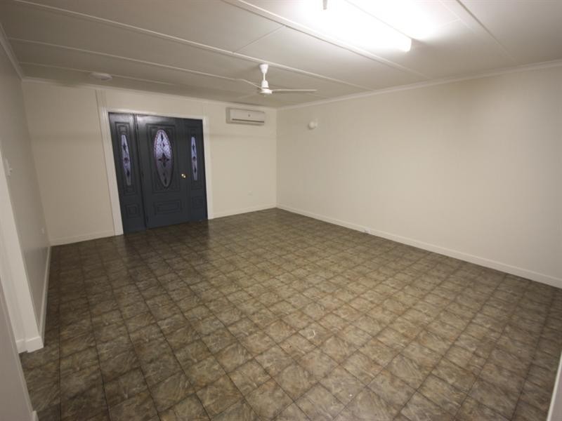 25 Fifteenth A Street, Home Hill QLD 4806